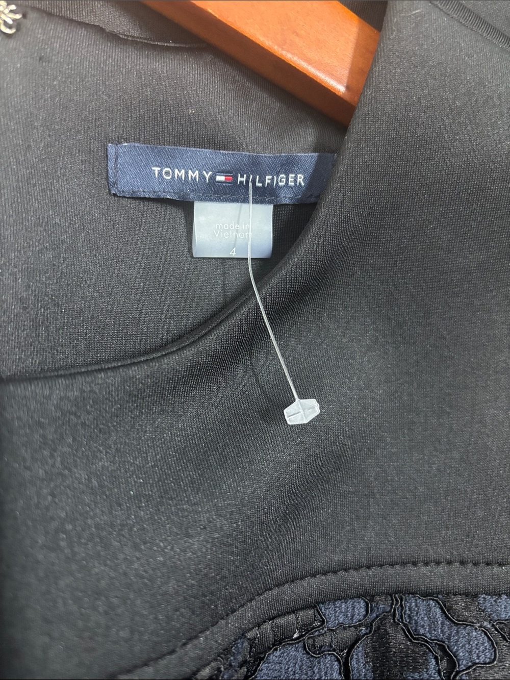 Tommy Hilfiger Lace Asymmetrical Lace Sheath Cocktail Dress - Picture 4 of 7